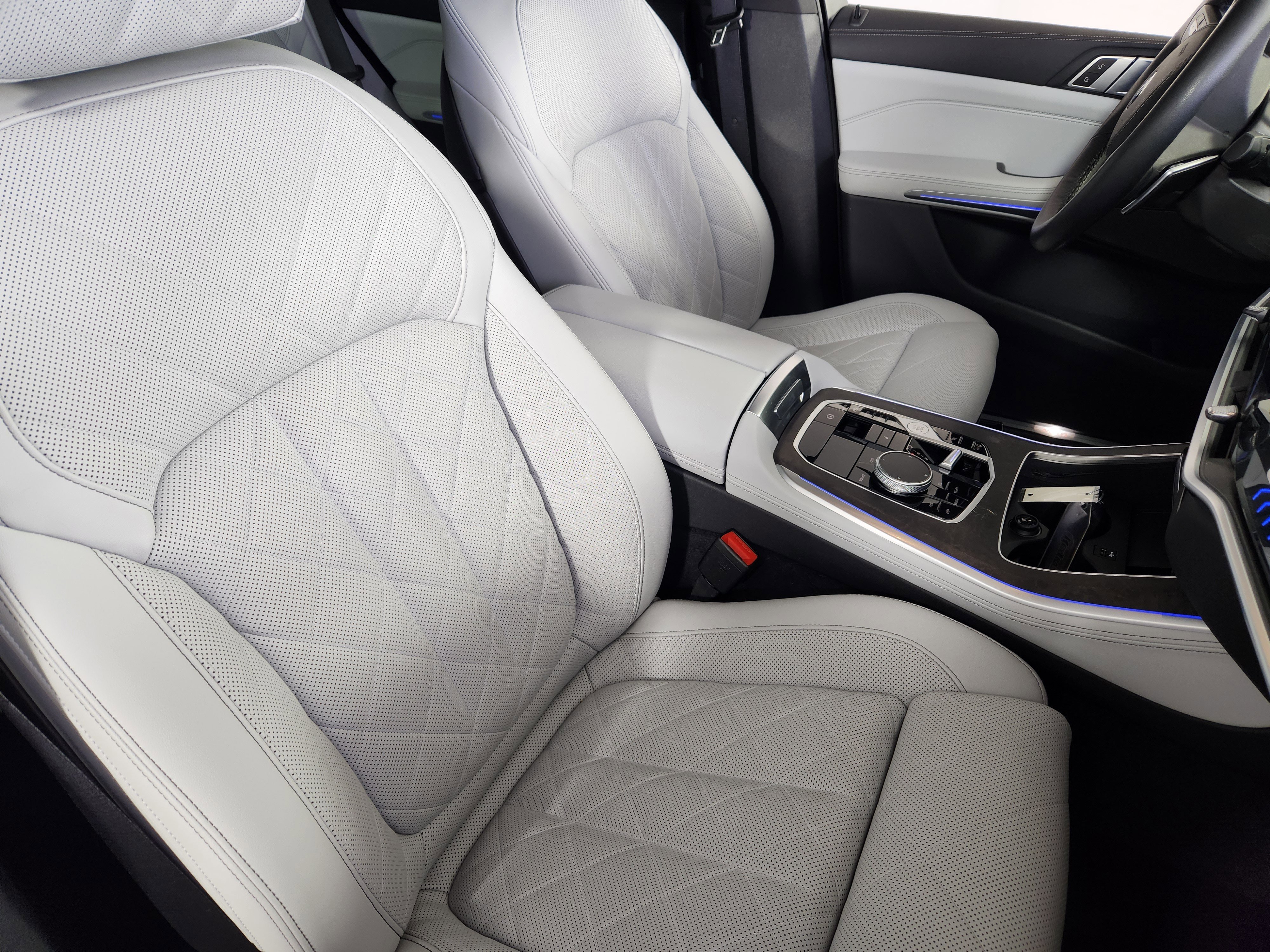 Used 2025 BMW X5 xDrive40i image 10