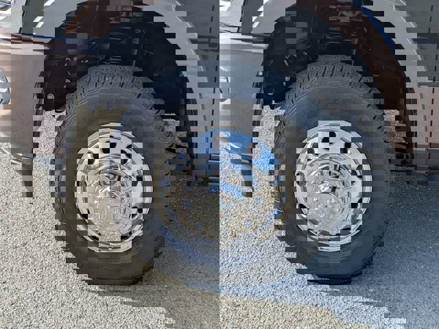 Used 2024 RAM 3500 Limited w/ Safety Group image 11