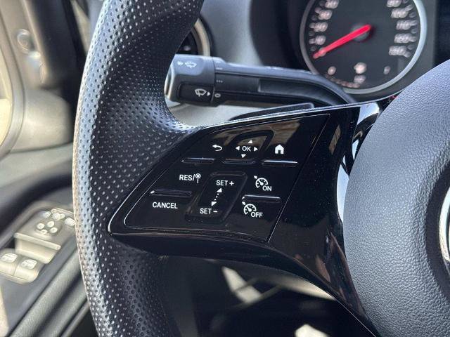 Used 2025 Mercedes-Benz Sprinter 2500 image 10