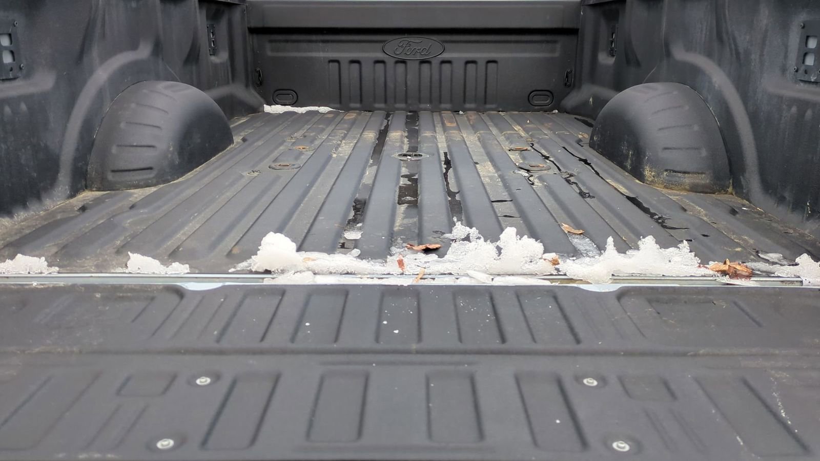 Certified 2025 Ford F350 Lariat w/ Black Appearance Package image 70