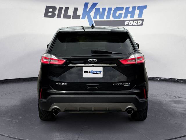 Certified 2019 Ford Edge Titanium AWD/4WD image 4