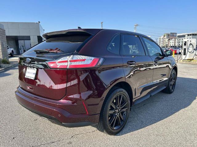 Certified 2024 Ford Edge ST-Line AWD/4WD image 4
