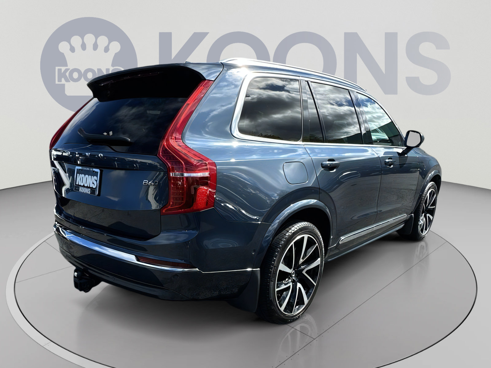Used 2023 Volvo XC90 B6 Plus w/ Protection Package AWD/4WD image 11