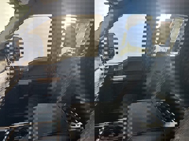 Certified 2019 Ford F350 Lariat w/ Lariat Ultimate Package image 16