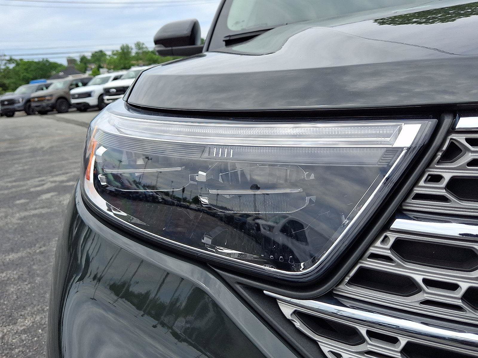 Certified 2023 Ford Explorer Limited w/ Limited Technology Package AWD/4WD image 9