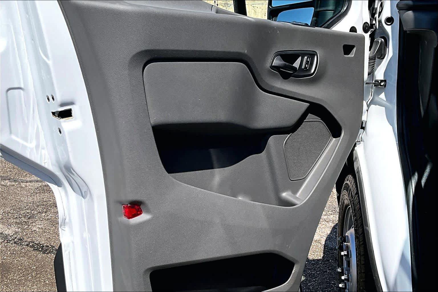 Certified 2025 Ford Transit 250 Low Roof AWD w/ Fleet Safety Package image 22