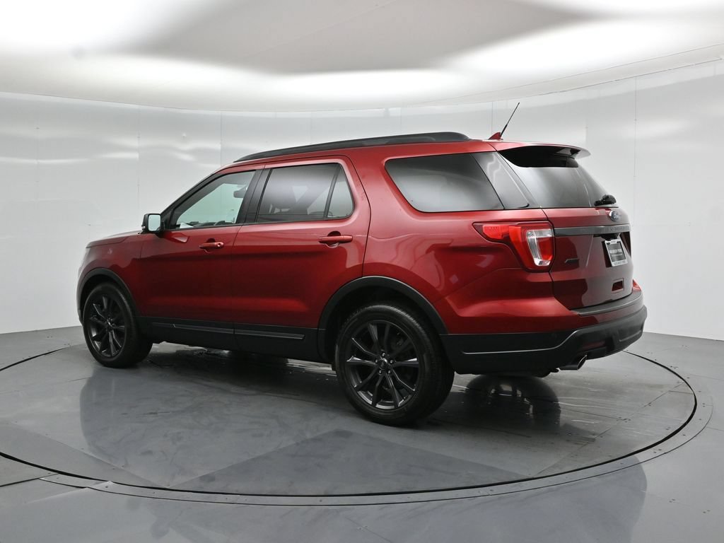Certified 2019 Ford Explorer XLT w/ Equipment Group 202A FWD image 7