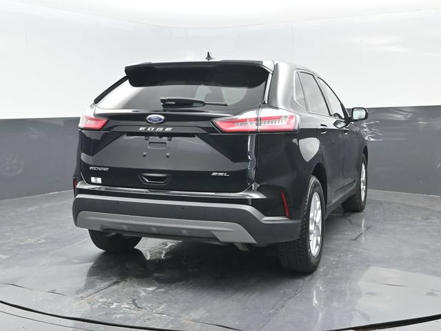 Certified 2023 Ford Edge SEL w/ Convenience Package AWD/4WD image 16