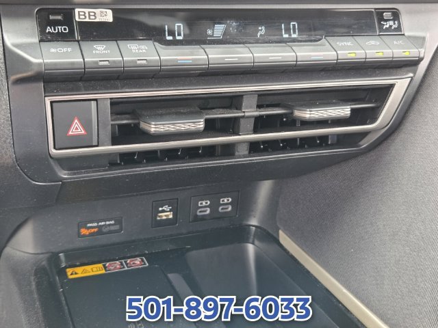 Used 2025 Toyota Camry LE FWD image 20