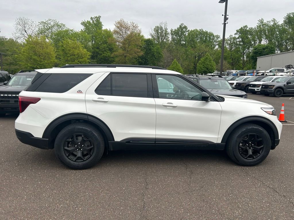 Certified 2023 Ford Explorer Timberline w/ Timberline Technology Package AWD/4WD image 4