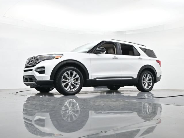 Certified 2022 Ford Explorer Limited w/ Equipment Group 301A RWD image 39