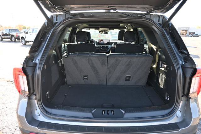 Certified 2025 Ford Explorer ST AWD/4WD image 12