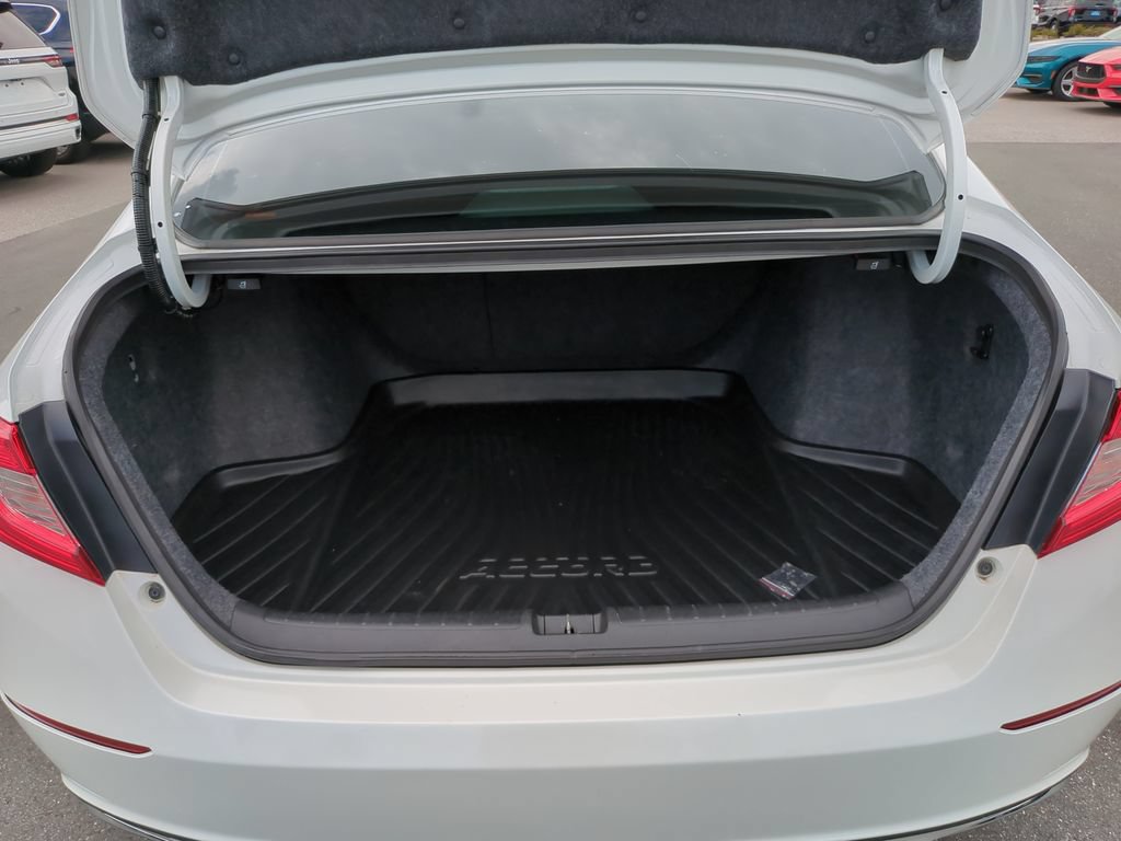 Used 2021 Honda Accord EX image 13