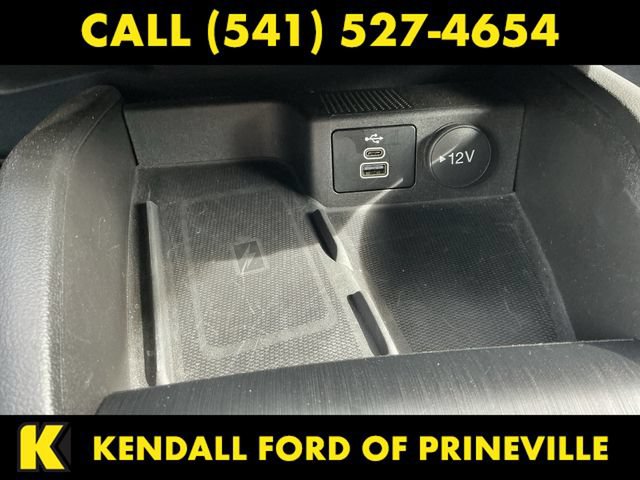 Certified 2025 Ford Escape Platinum AWD/4WD image 28
