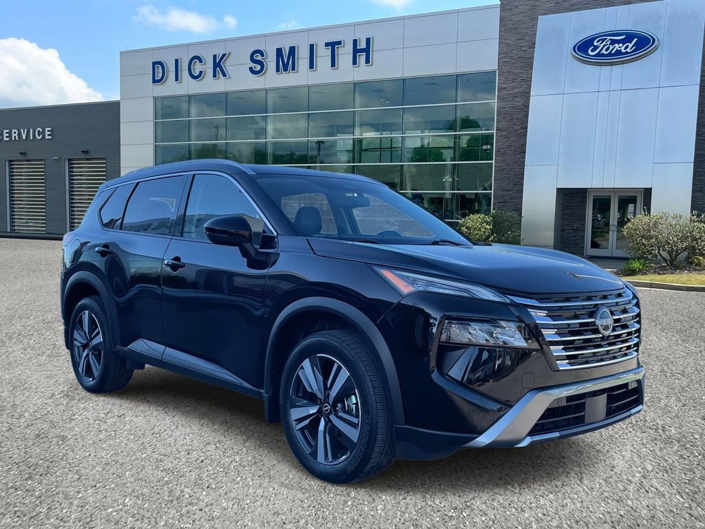 Used 2024 Nissan Rogue SL w/ SL Premium Package image 5