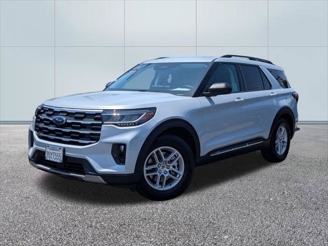 Certified 2025 Ford Explorer Active w/ Active Comfort Package