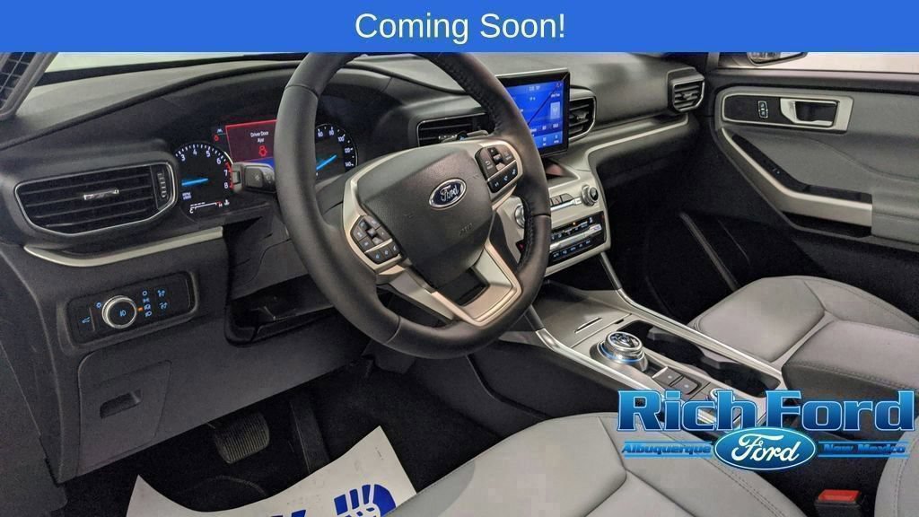 Certified 2021 Ford F250 XLT w/ XLT Premium Package AWD/4WD image 70