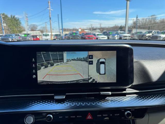 Used 2022 Kia Carnival SX Prestige image 16