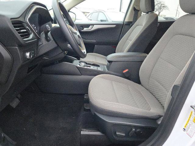 Certified 2020 Ford Escape SE image 19