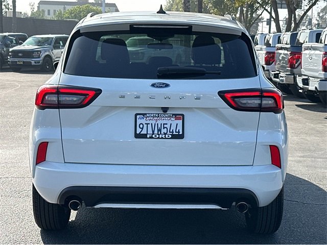 Certified 2024 Ford Escape ST-Line image 4