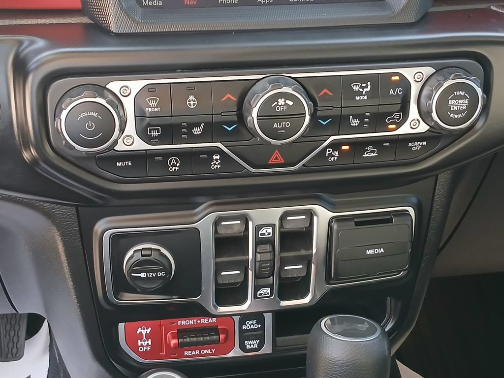 Used 2021 Jeep Wrangler Unlimited Rubicon AWD/4WD image 15