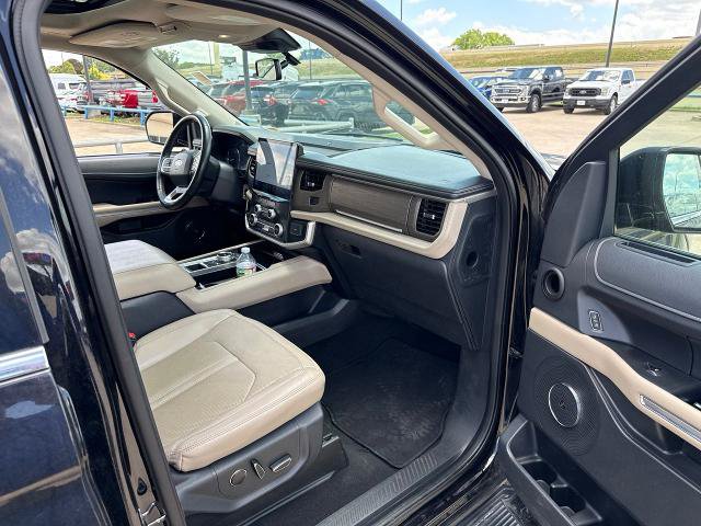 Certified 2024 Ford Expedition Max Limited RWD image 15