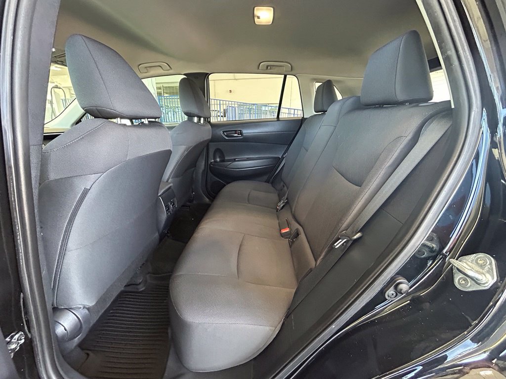 Used 2024 Toyota Corolla Cross LE FWD image 33