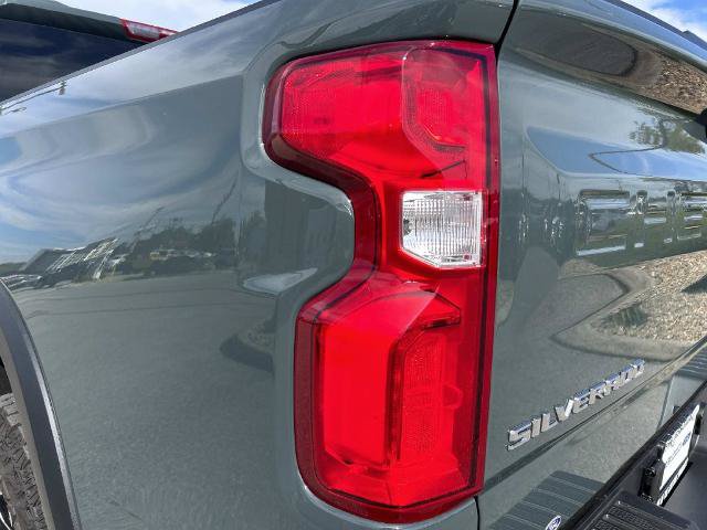 Used 2025 Chevrolet Silverado 1500 ZR2 w/ Technology Package AWD/4WD image 11