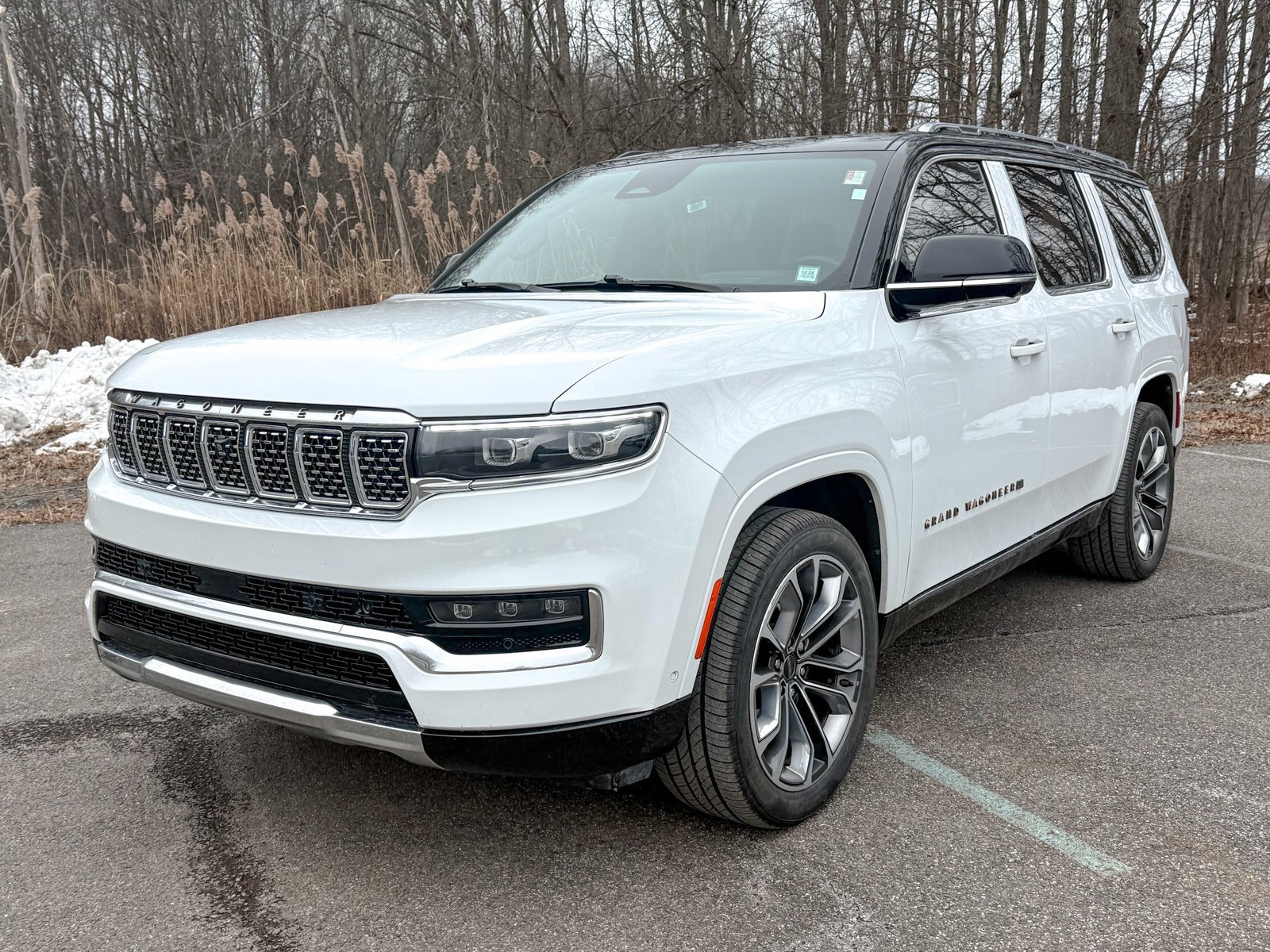 Used 2023 Jeep Grand Wagoneer Series III image 7