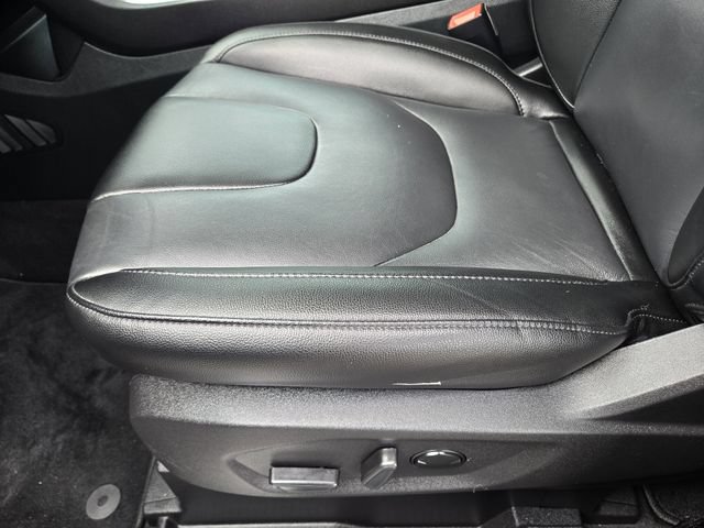 Certified 2022 Ford Edge Titanium AWD/4WD image 23