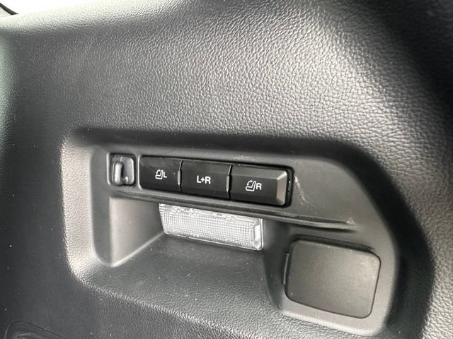 Certified 2025 Ford Explorer Platinum w/ Ultimate Package AWD/4WD image 11