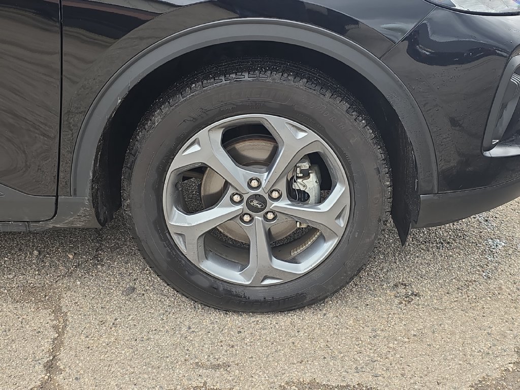 Certified 2025 Ford Escape ST-Line FWD image 19