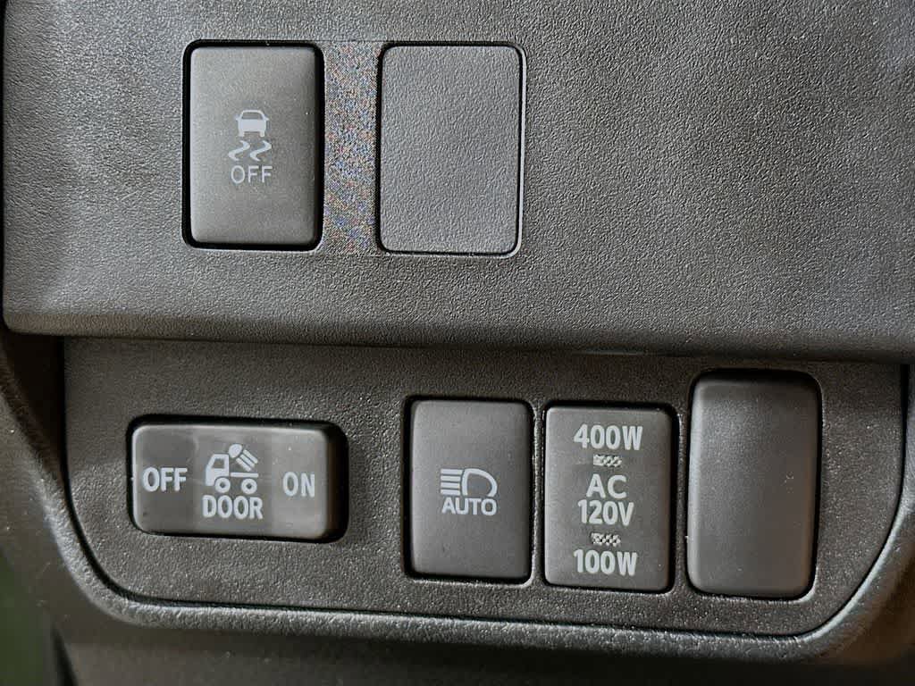Used 2021 Toyota Tacoma SR5 w/ Trail Edition RWD image 26