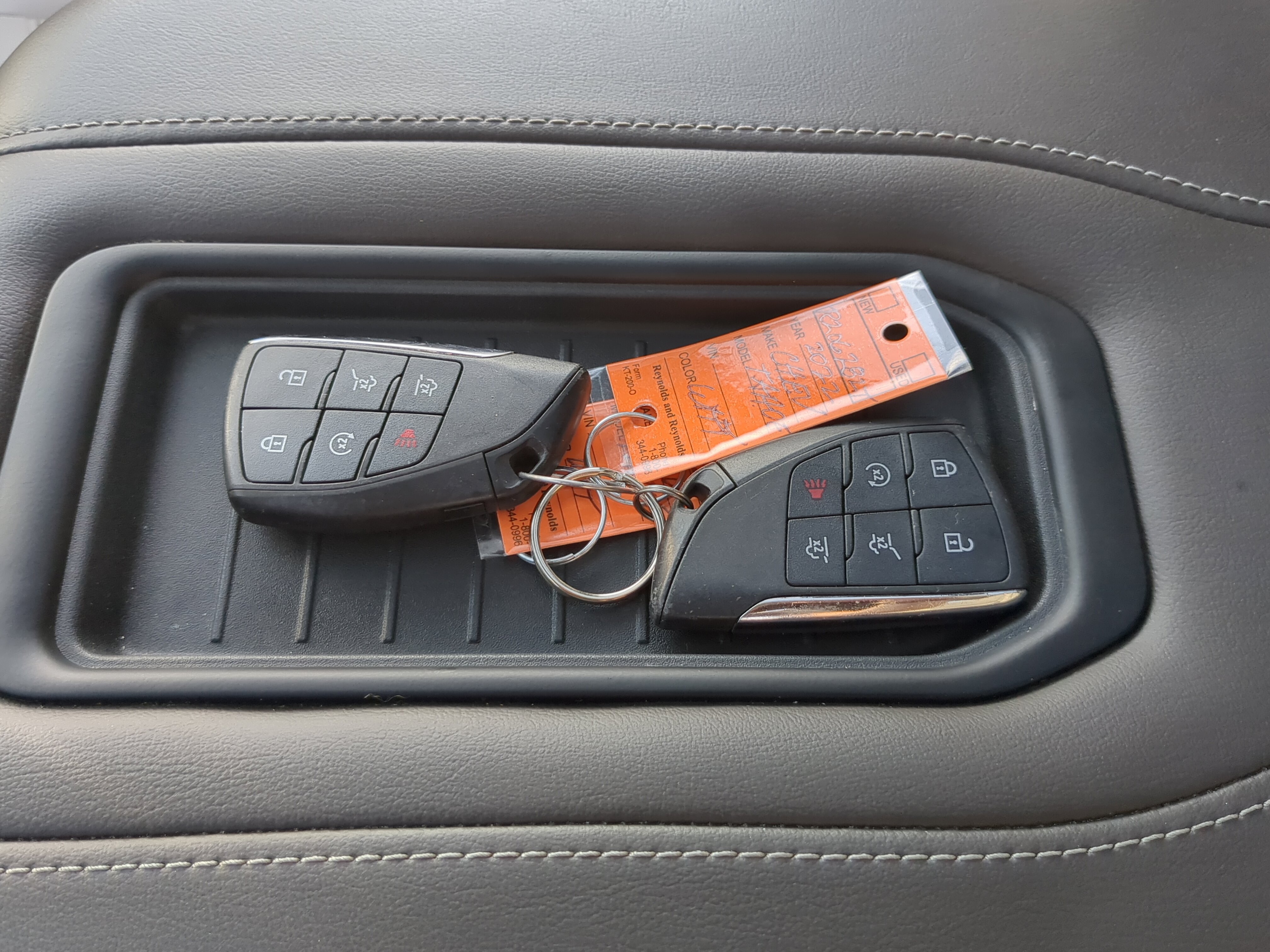 Used 2022 Chevrolet Tahoe LT w/ LT Signature Package RWD image 28