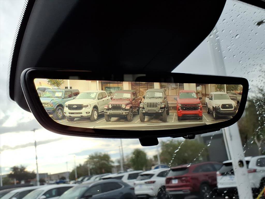 Used 2024 Chevrolet Silverado 3500 LTZ w/ LTZ Plus Package image 26