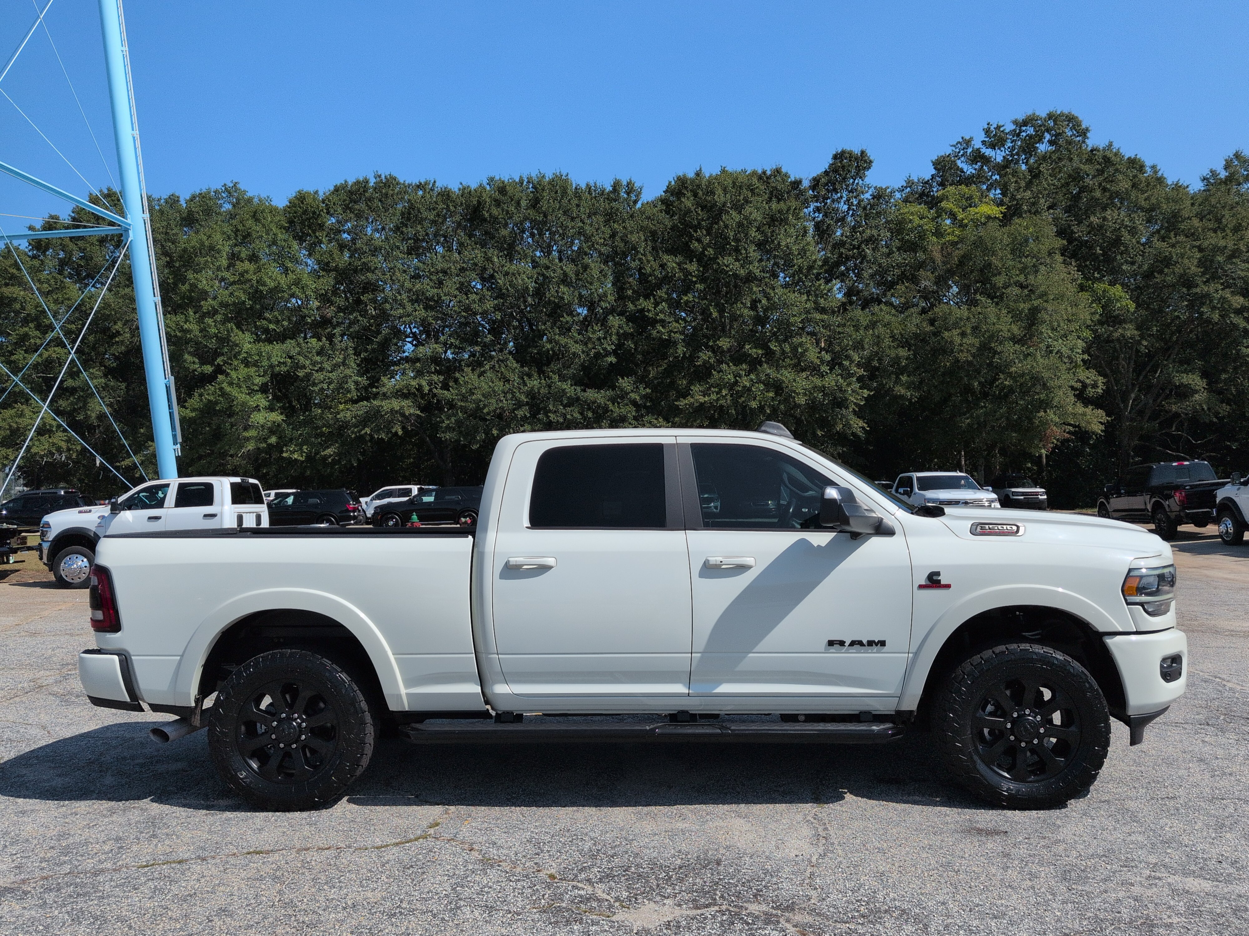 Used 2020 RAM 3500 Laramie AWD/4WD image 2