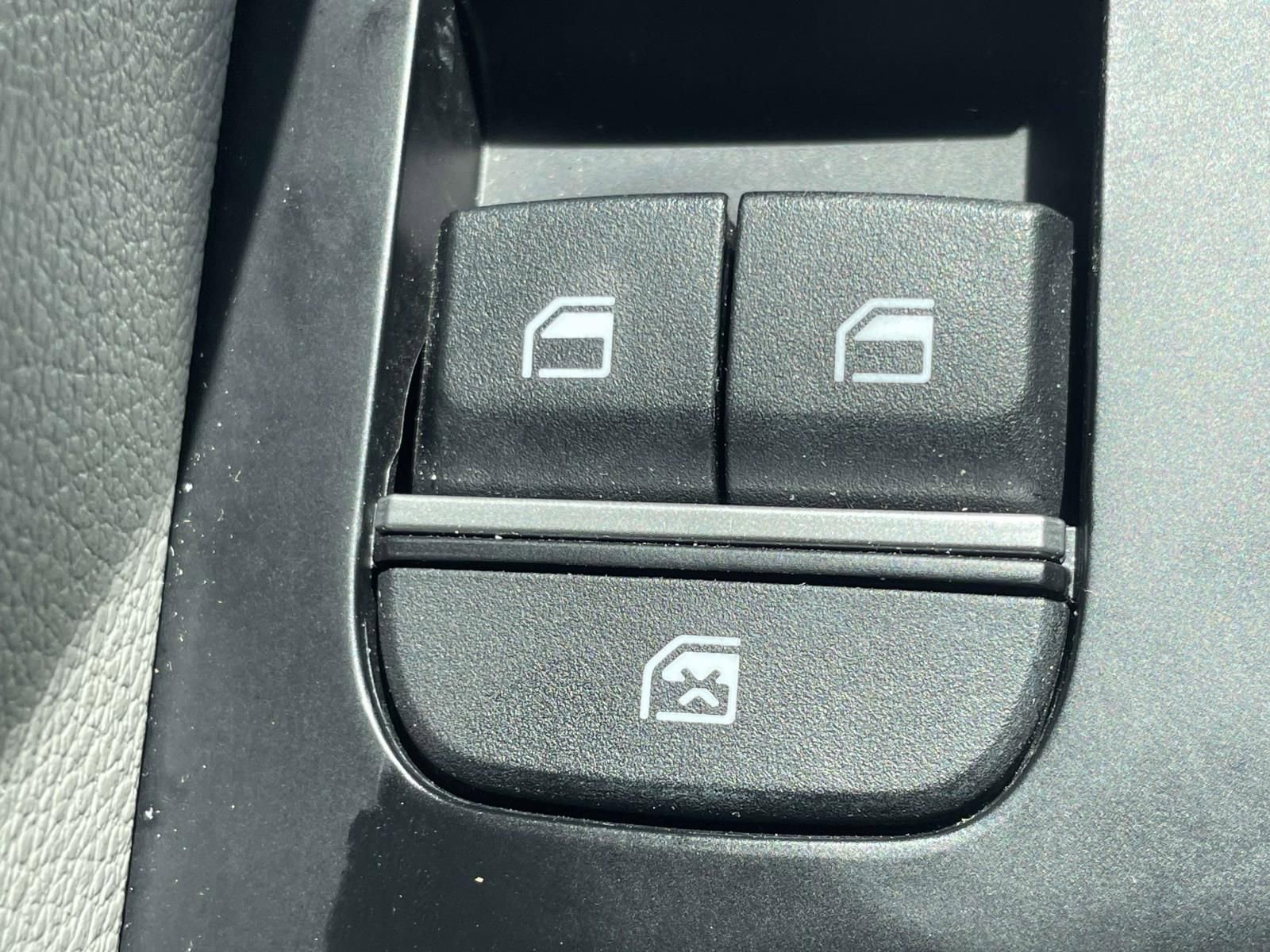Used 2024 Kia Soul LX w/ Option Group 015 FWD image 28