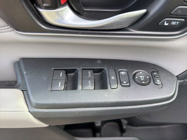 Used 2018 Honda CR-V EX-L image 19