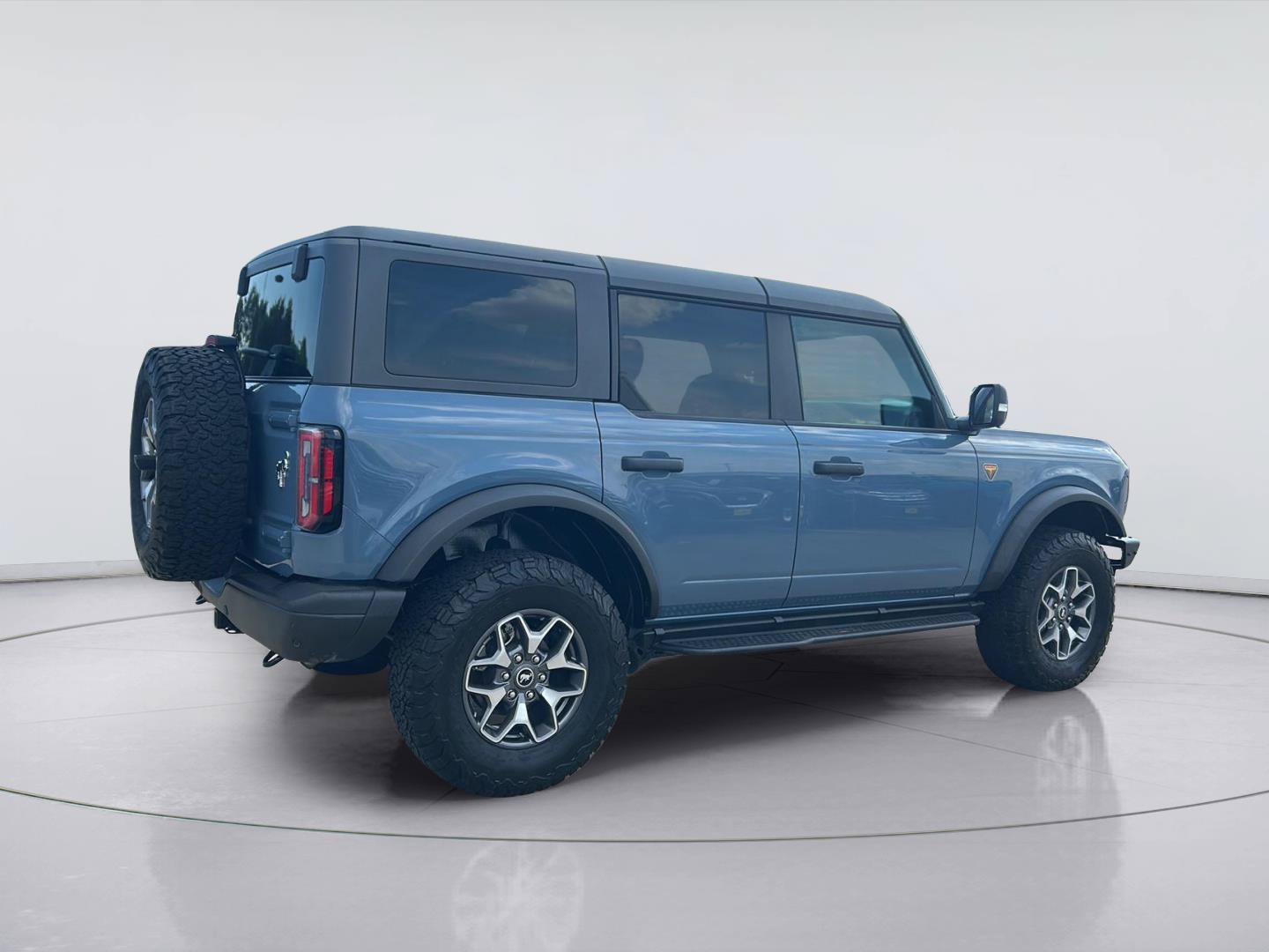 Certified 2023 Ford Bronco Badlands AWD/4WD image 4