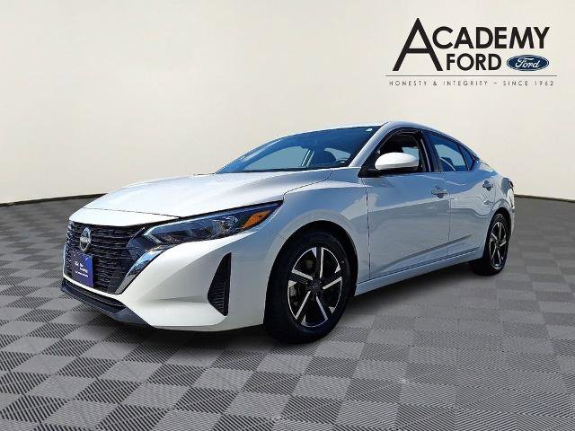 Used 2024 Nissan Sentra SV FWD image 3