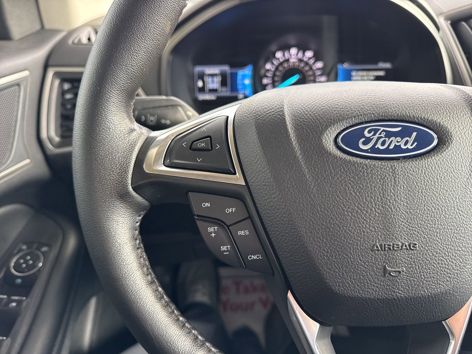 Certified 2023 Ford Edge SEL w/ Convenience Package image 30