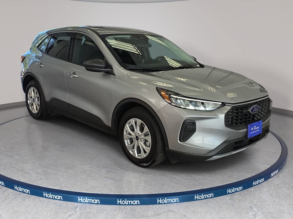 Certified 2023 Ford Escape Active FWD image 3