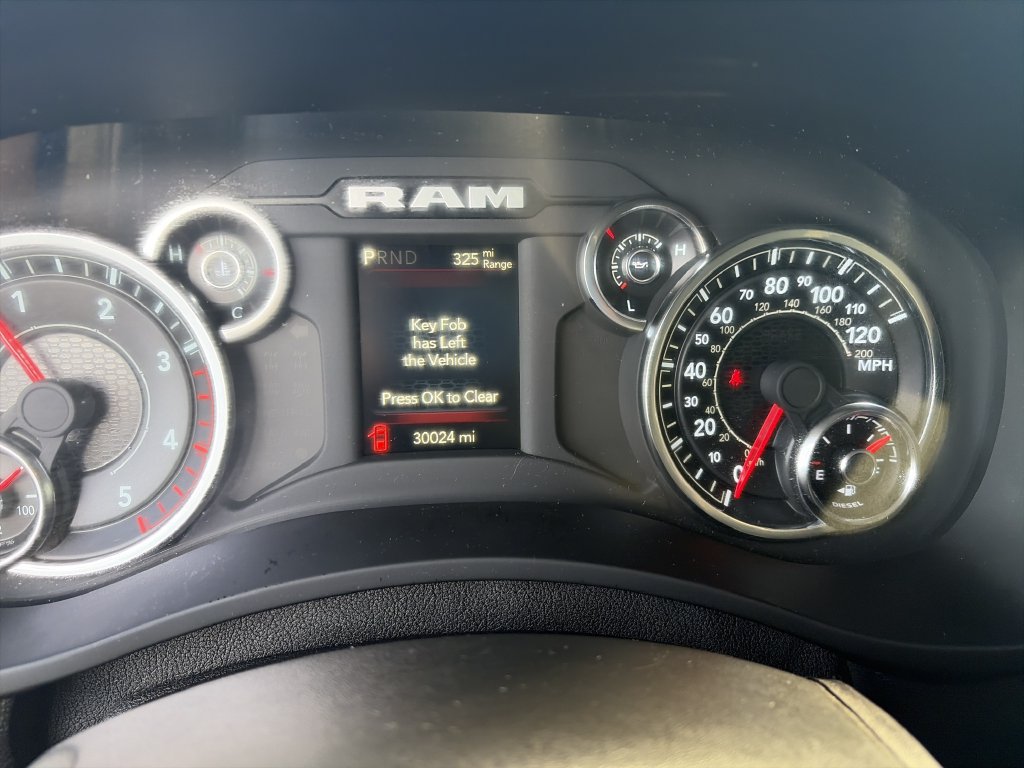 Used 2024 RAM 2500 Big Horn w/ Night Edition AWD/4WD image 34