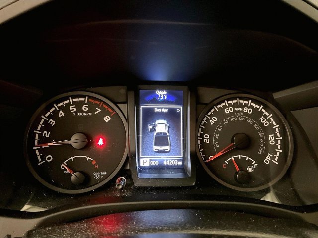 Used 2023 Toyota Tacoma SR AWD/4WD image 19