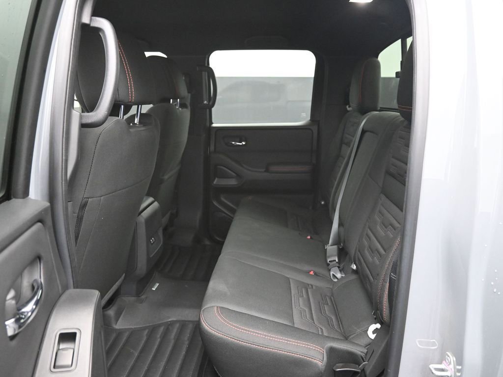 Used 2025 Nissan Frontier PRO-4X image 20
