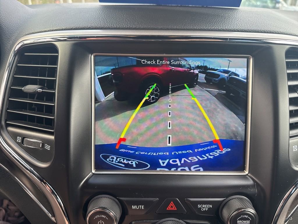 Used 2018 Jeep Grand Cherokee Limited image 24