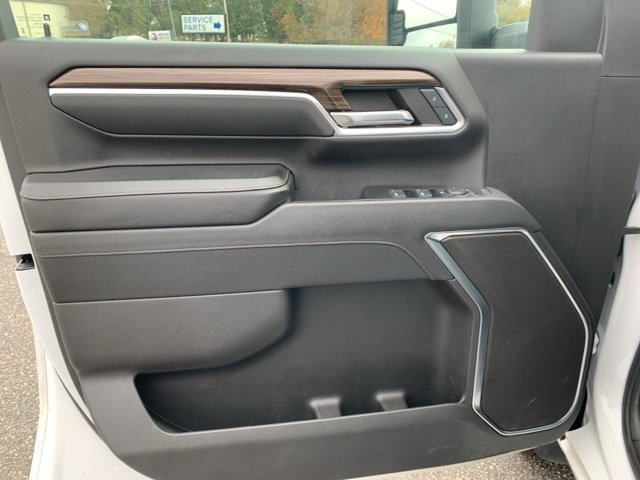 Used 2024 Chevrolet Silverado 2500 LT image 12