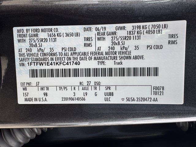 Certified 2019 Ford F150 Platinum w/ Equipment Group 701A Luxury image 32