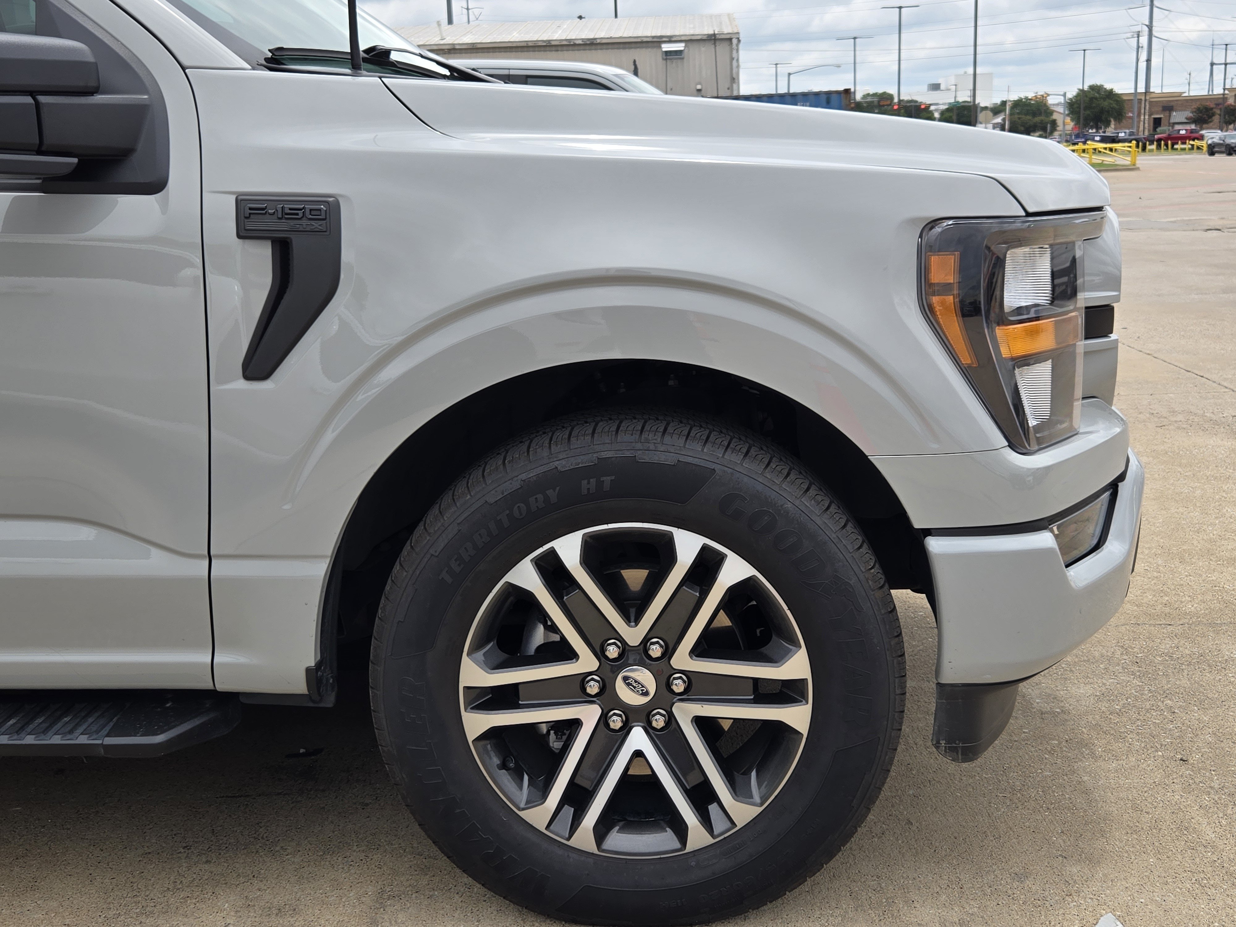 Certified 2023 Ford F150 XL w/ STX Appearance Package RWD image 8