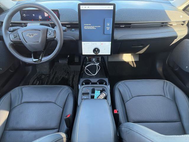 Certified 2025 Ford Mustang Mach-E Premium image 19